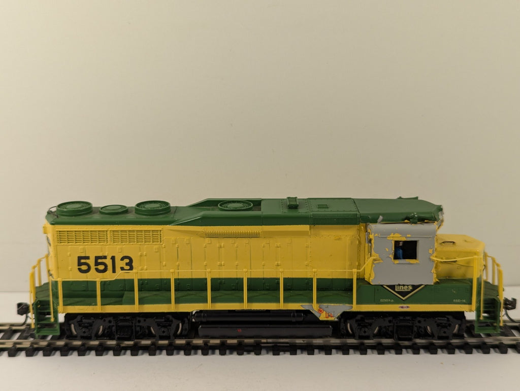 Bachmann Spectrum 41-0822-10 HO Gauge Reading GP30 Diesel - Poor Runner Boxed