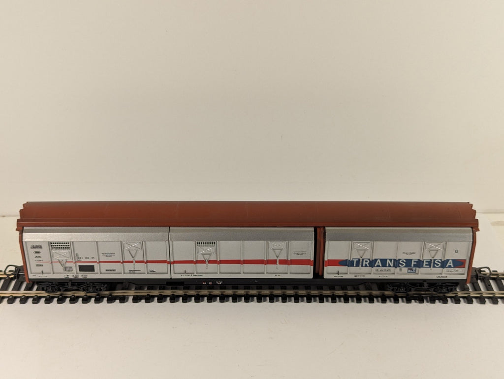 Electrotren HO Gauge Silver & Brown Sliding Wall Wagon