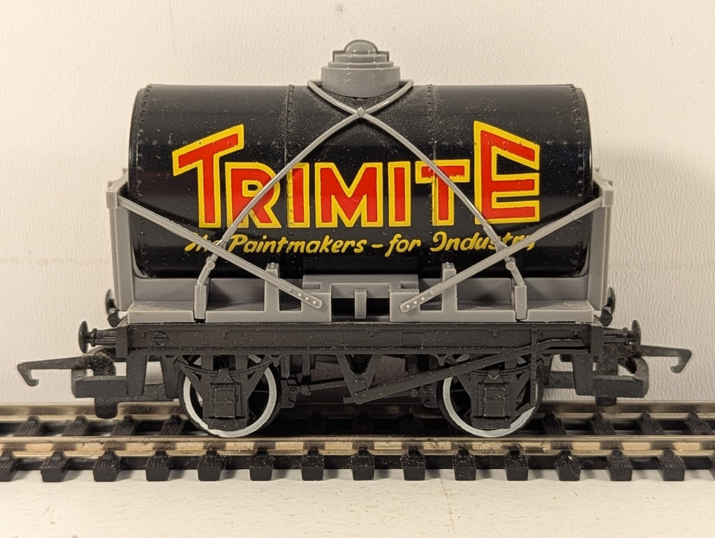 Hornby Railways OO Gauge Trimite Tank Wagon R.203