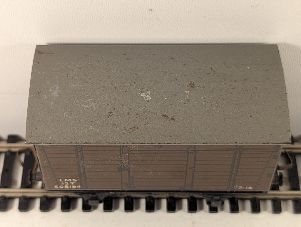 Hornby Dublo 32040 12 Ton Covered Goods Van B755414 OO Gauge