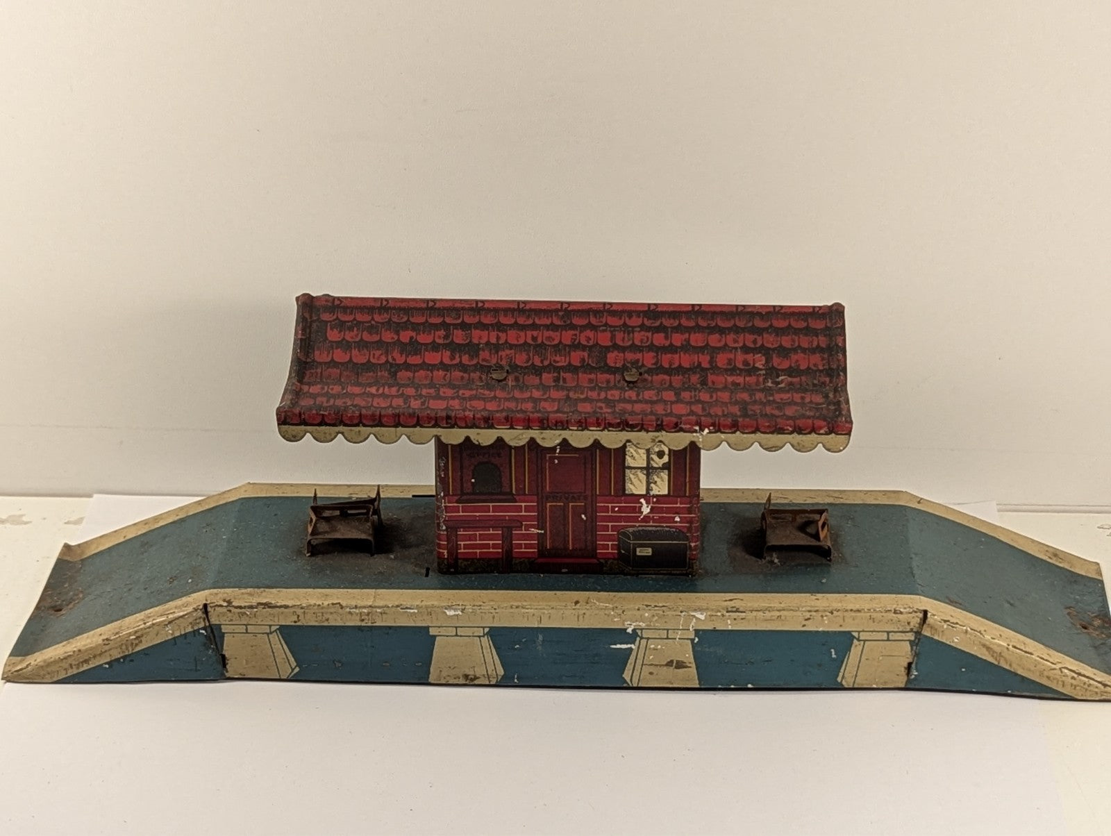 Hornby Dublo OO Gauge Railway Station Building