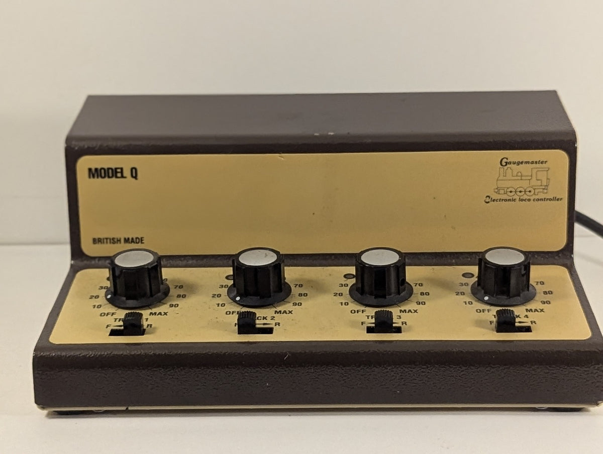Gaugemaster Model Q Controller 4 Way Controller
