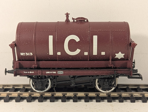 Bachmann OO Gauge 14 Ton Tank Wagon 313 I.C.I. Maroon 37-201