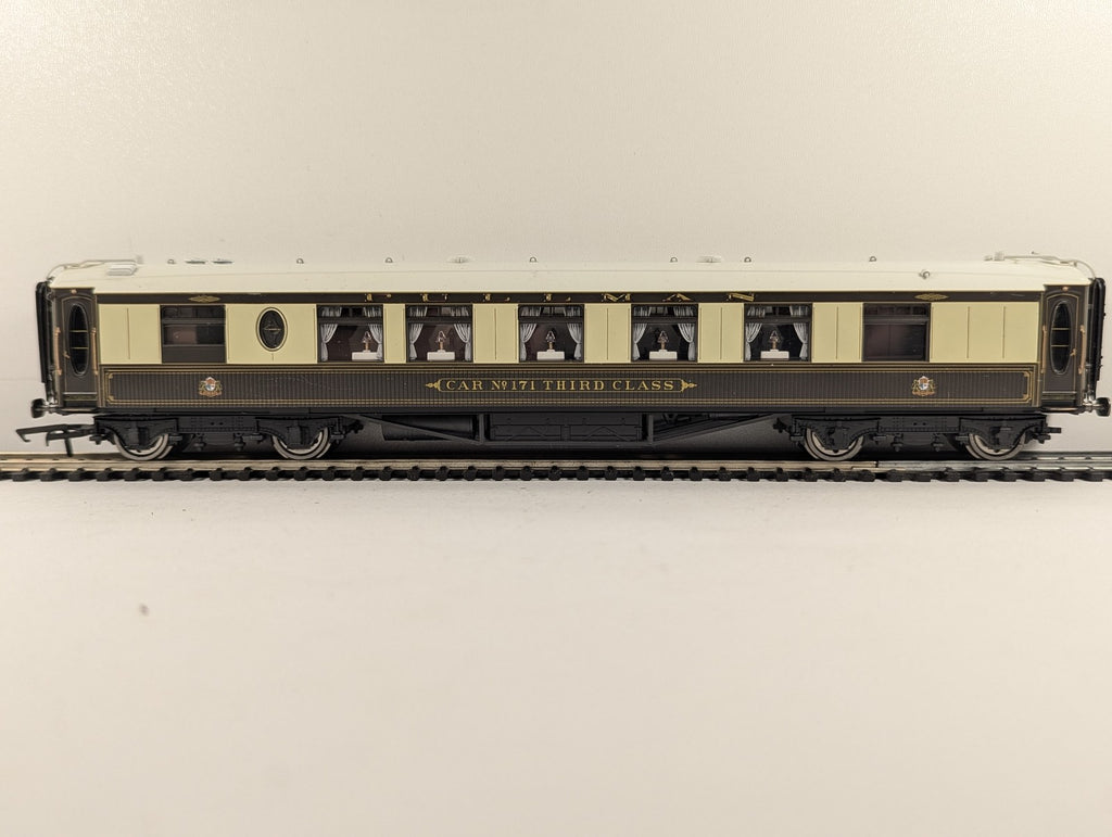 Hornby OO Gauge Pullman 3rd Class Parlour Car 'Car No. 171' Passenger Coach with