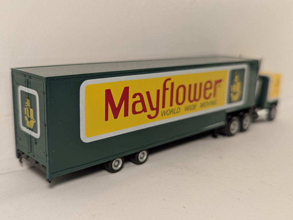 Con-Cor HO Gauge Tractor + Moving Van Trailer Mayflower Road Vehicle