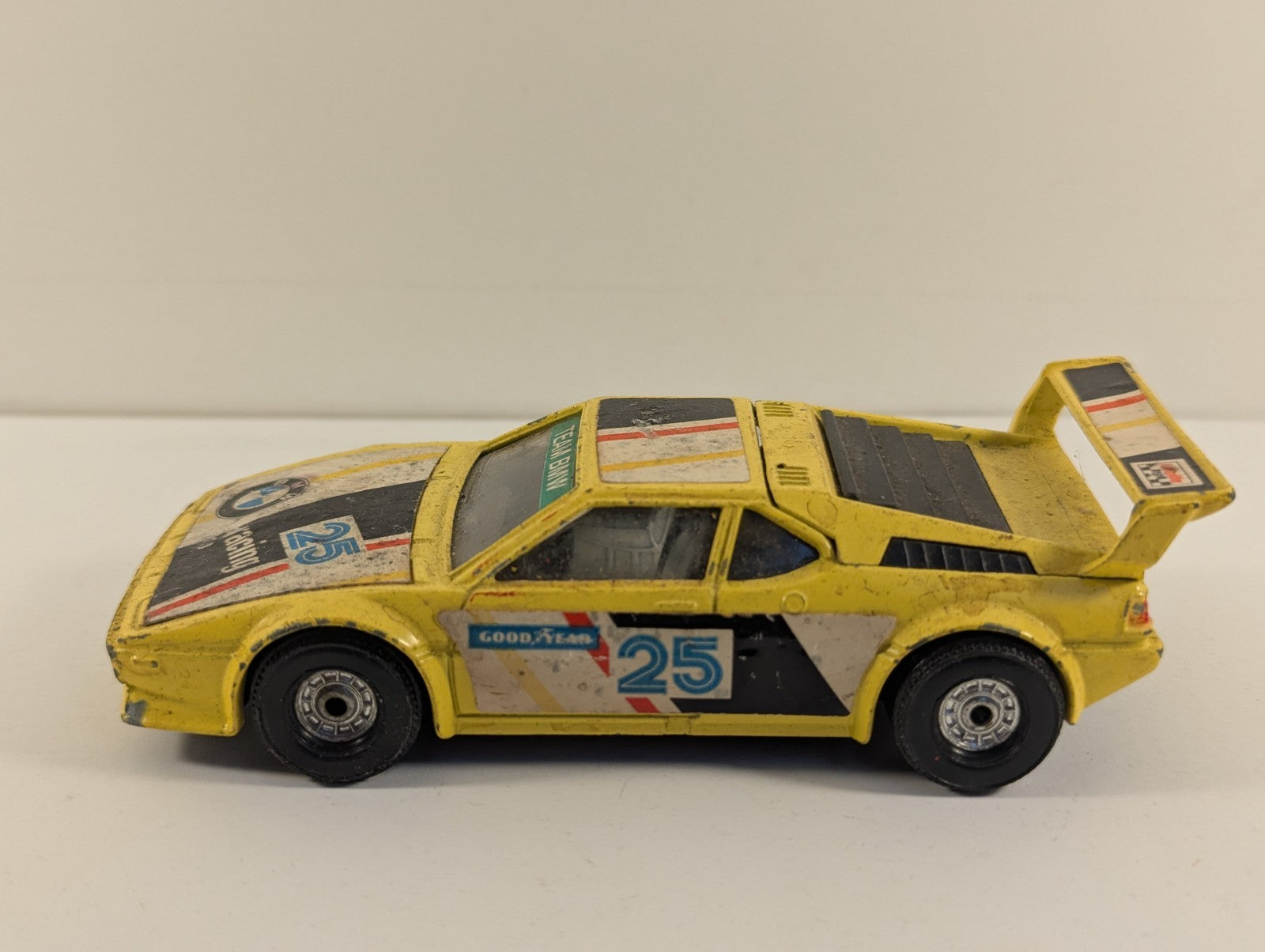 Corgi 308 1:36 Scale BMW M1 Diecast Model