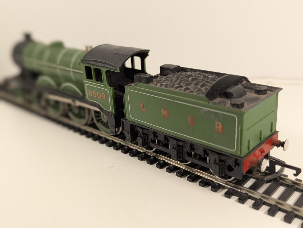 Hornby R866 Class B12 4-6-0 – LNER 8509 – Dummy Unit