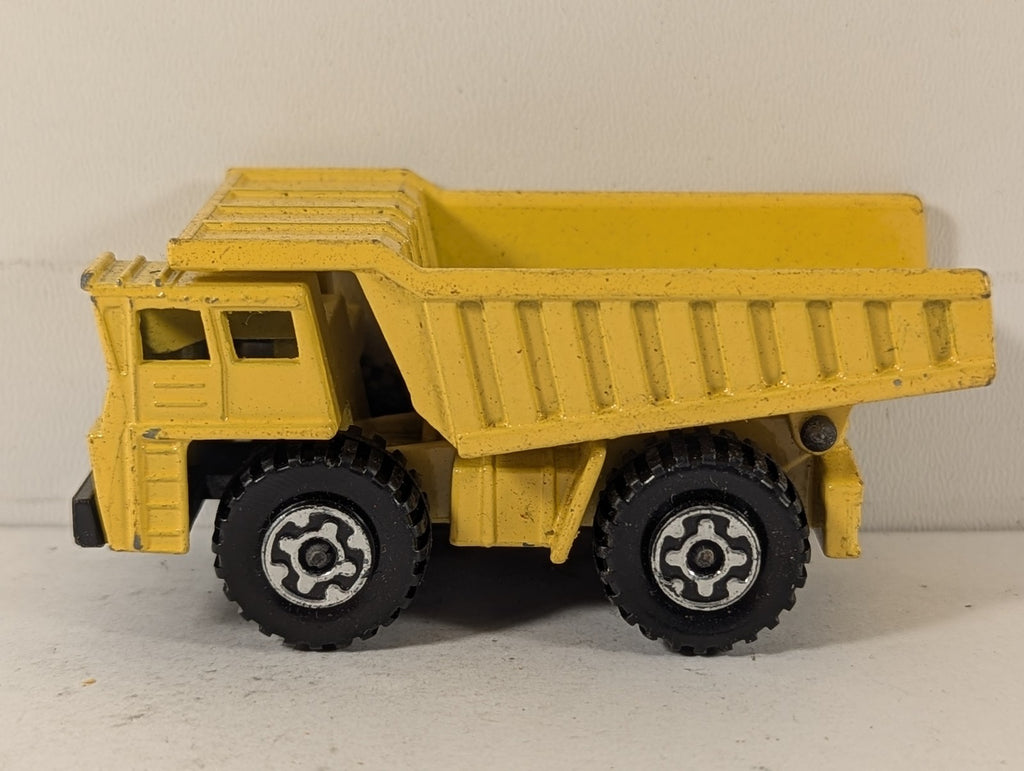 Matchbox Faun Dump Truck Die-cast Model Yellow 58