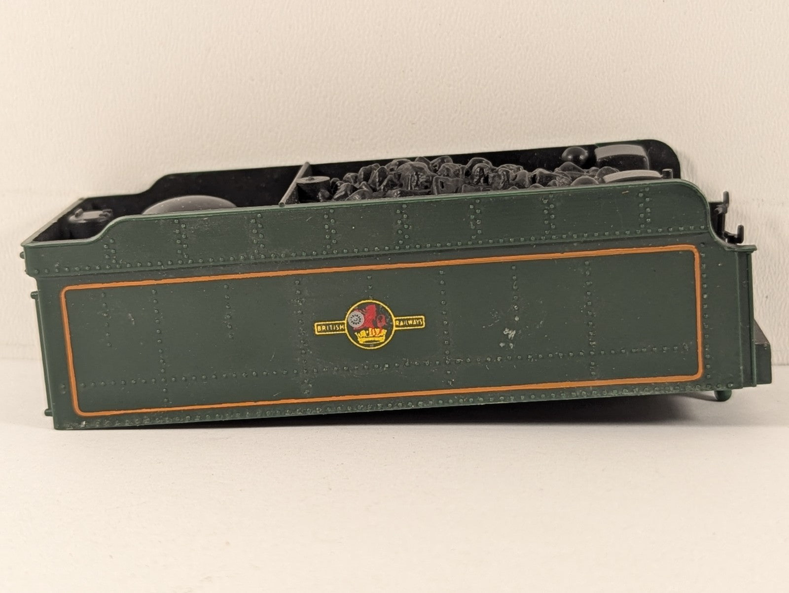 Tri-ang Hornby OO Gauge GWR Tender Shell for a Halls Class