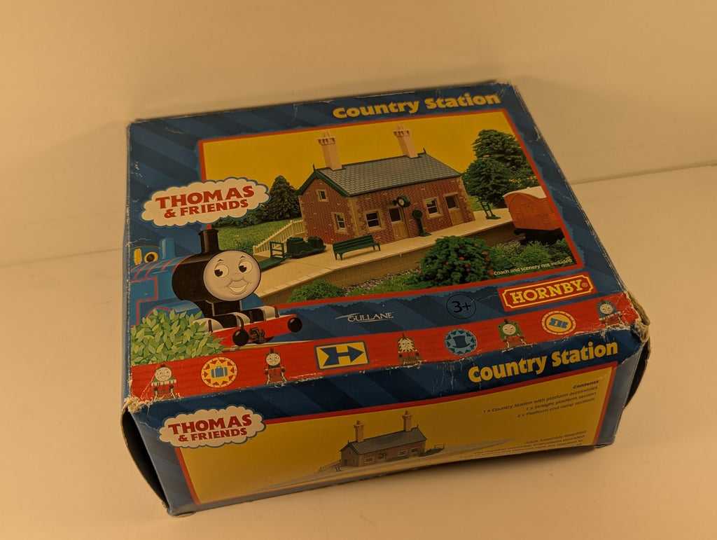 Hornby OO Gauge Thomas & Friends Country Station Structures R460