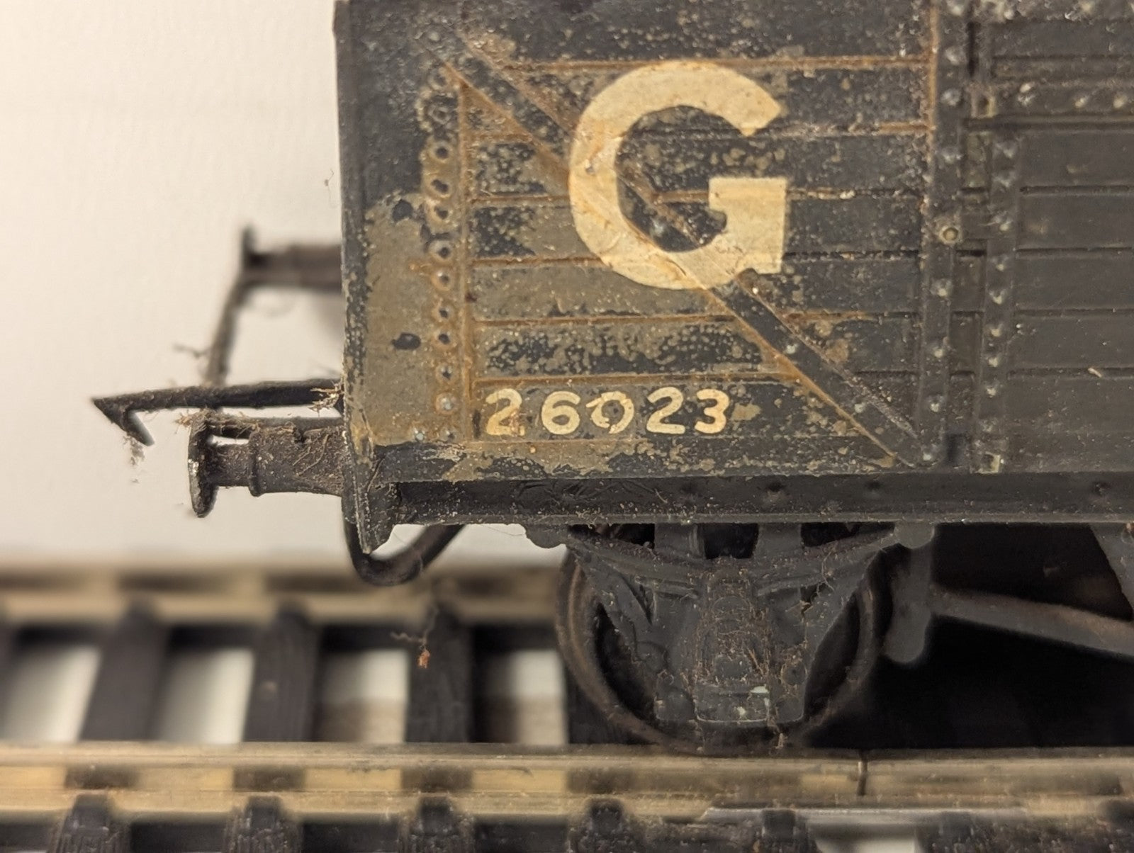 Kitbuilt OO Gauge GWR 5-Plank Wagon Open Wagon 26023 GWR Grey