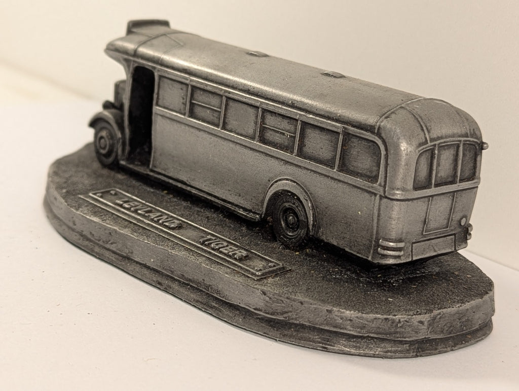 Resin Model Leyland Tiger Bus