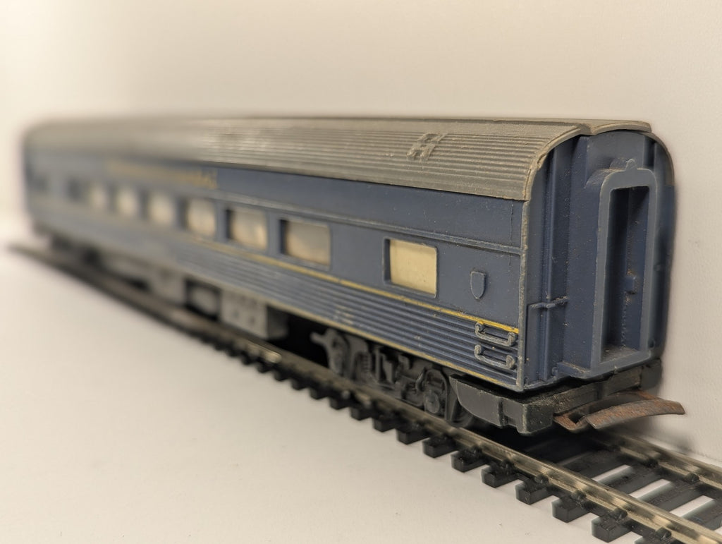 Tri-ang OO Gauge Transcontinental Passenger Coach 70831 Transcontinental Blue
