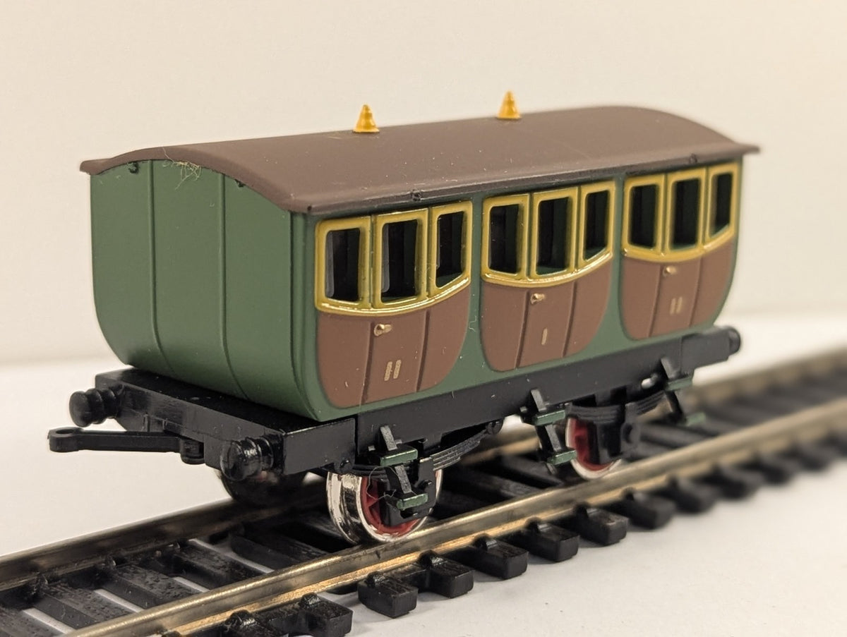 Bachmann HO Gauge “The Prussia” Passenger Coach