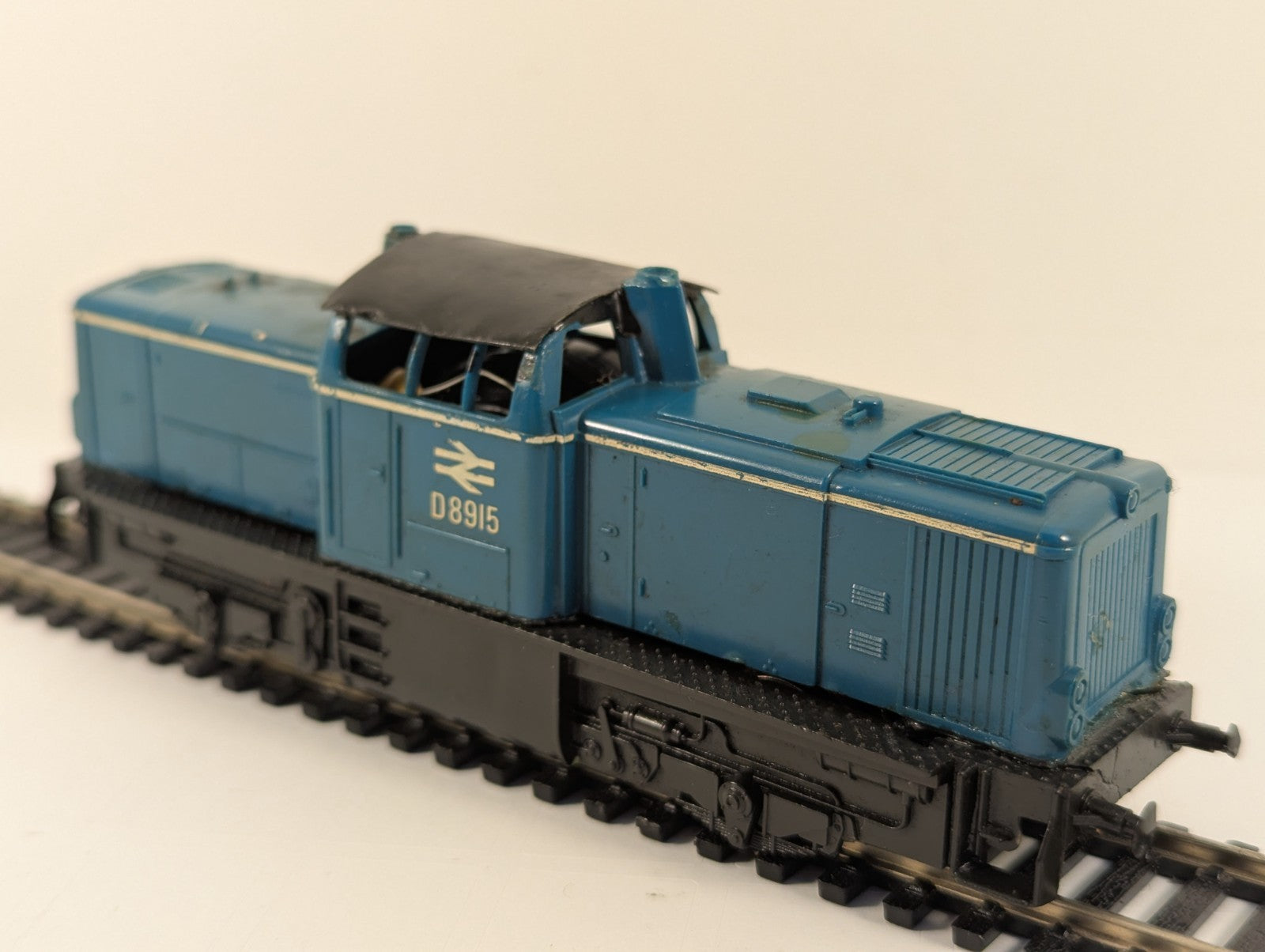 Lima OO Gauge BR Class 17 Diesel Locomotive - Non-Runner