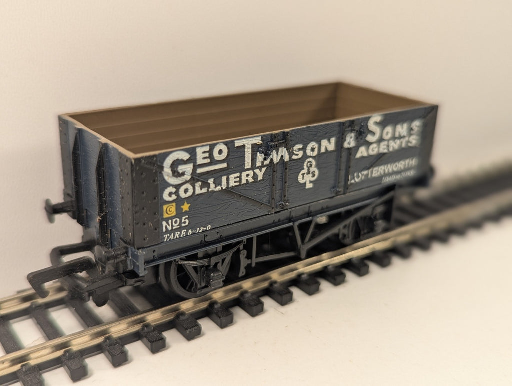 Mainline 37421 OO Timson Lutterworth 5 Plank Wagon