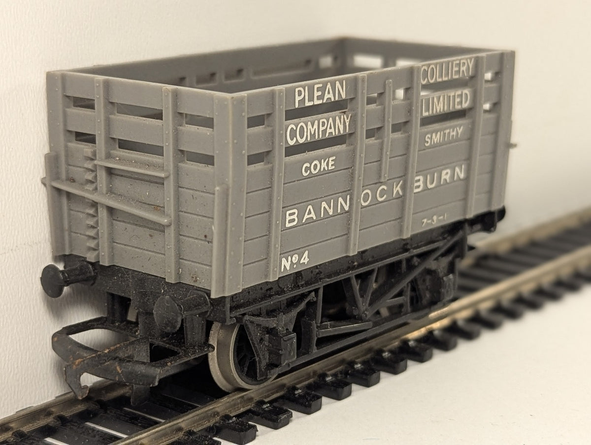 Hornby OO Gauge Plean Colliery Coke Wagon Goods Wagon 4 Plean Colliery Grey R105
