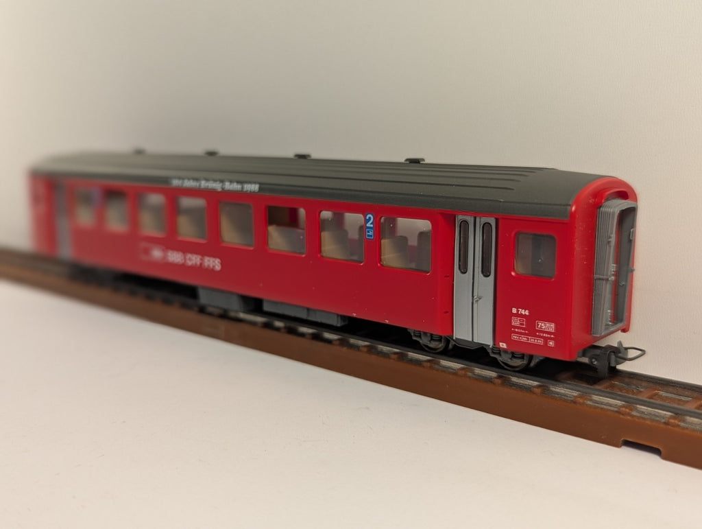 Bemo 3271 424 HOe Gauge SBB B 744 "100 Jahre"First & Second Class Coach - boxed