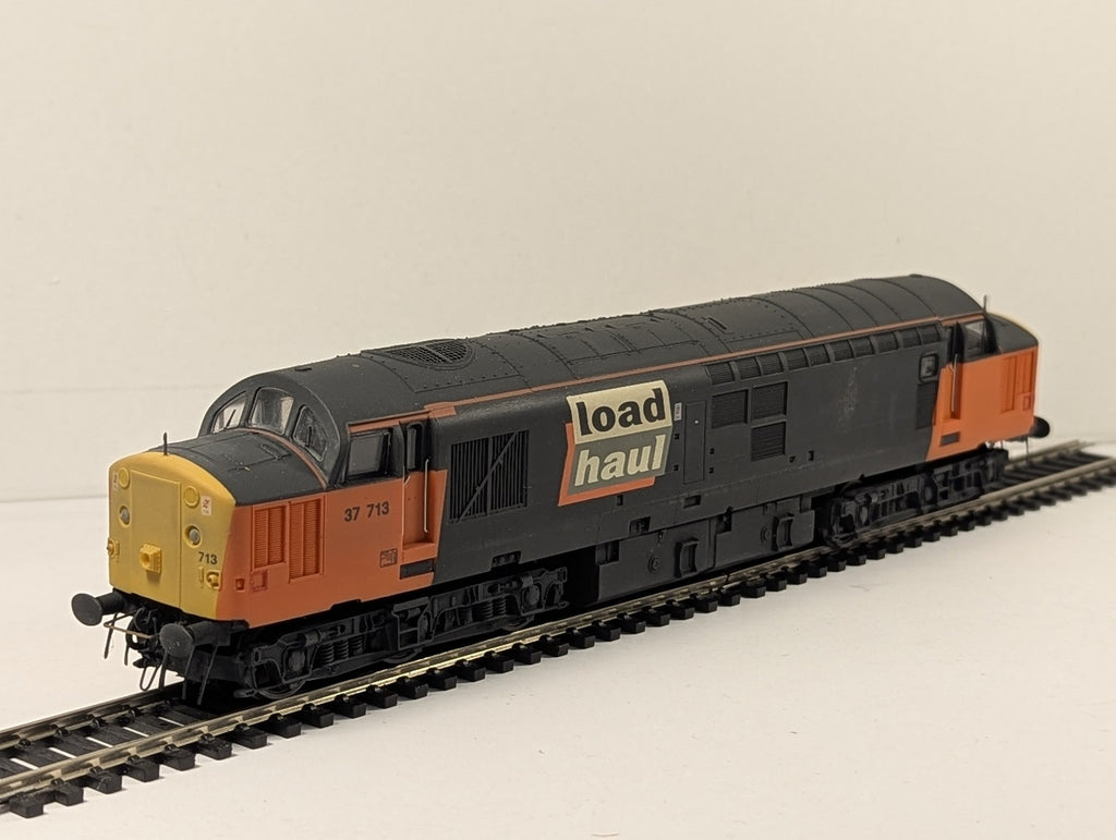 Lima OO Gauge Class 37 Diesel Locomotive 37713 Loadhaul 204856A7