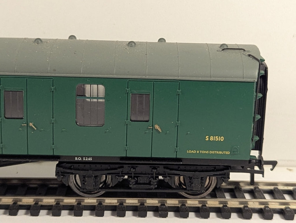 Bachmann OO Gauge BR Mk1 Full Brake BG Passenger Coach S81510 BR Southern Green