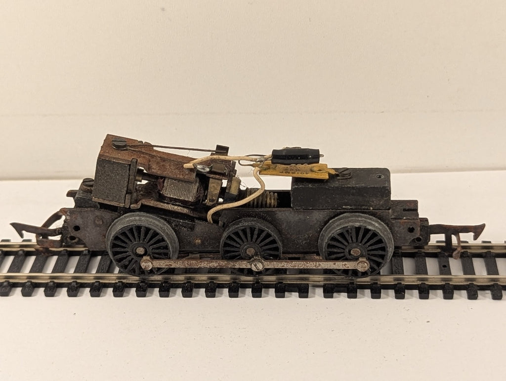 Triang OO Gauge 0-6-0 Locomotive Chassis Spares