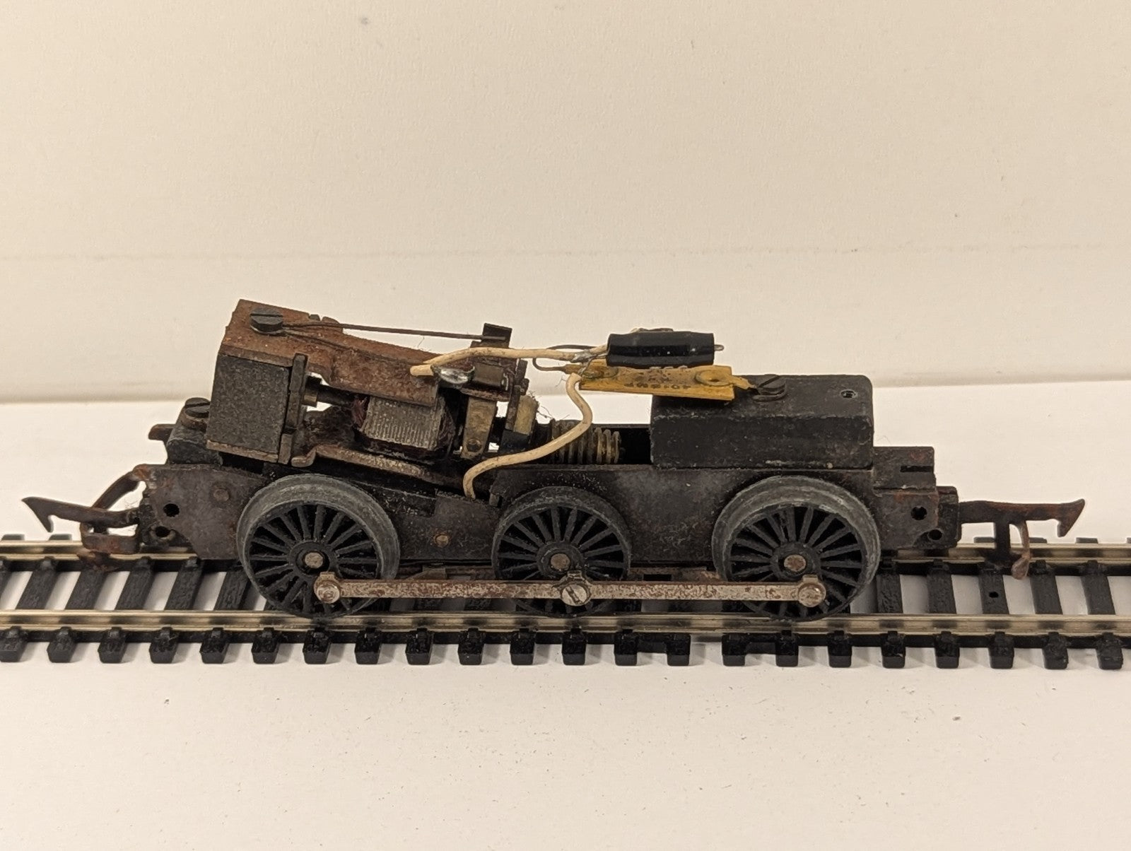 Triang OO Gauge 0-6-0 Locomotive Chassis Spares
