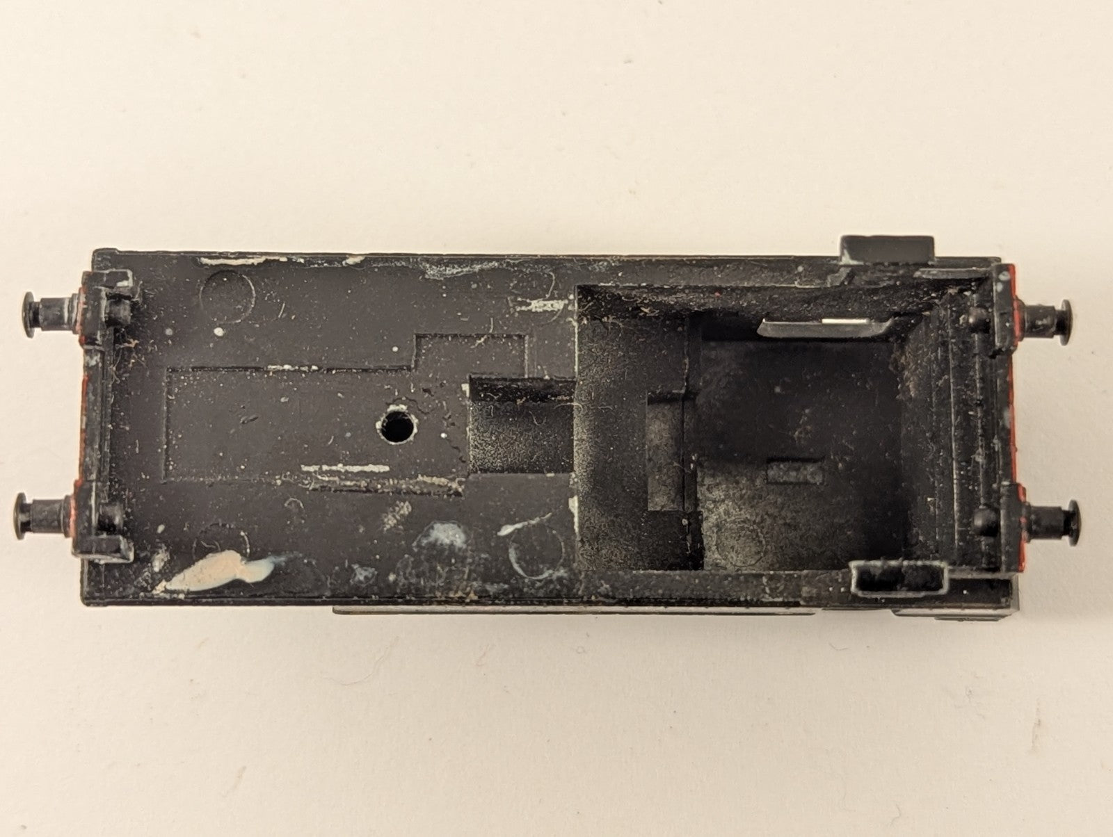 Minitrix N Gauge LMS Fowler Class 2F 0-6-0T Body Shell BR Black - Spares/Repairs