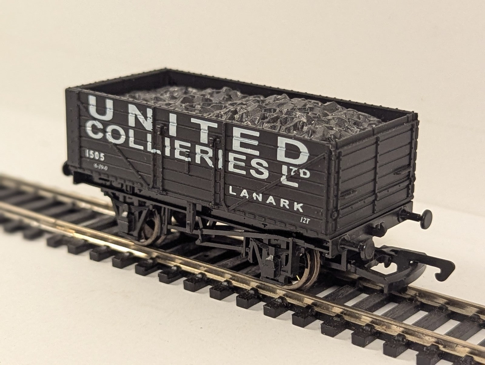 Dapol OO Gauge United Collieries Ltd Lanark 7 Plank Wagon Goods Wagon 1505