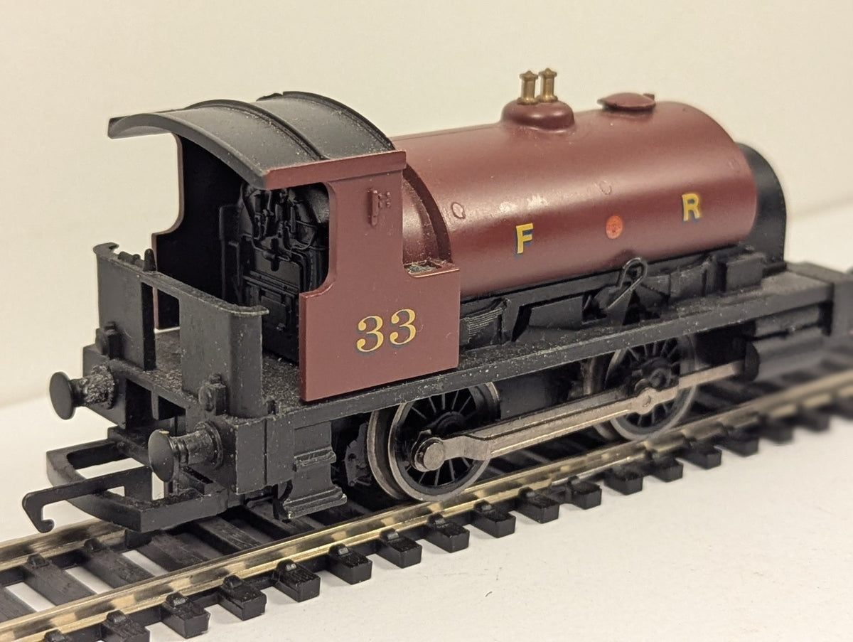 Hornby OO Gauge Furness Railway Pug 0-4-0ST No.33 – Missing Chimney