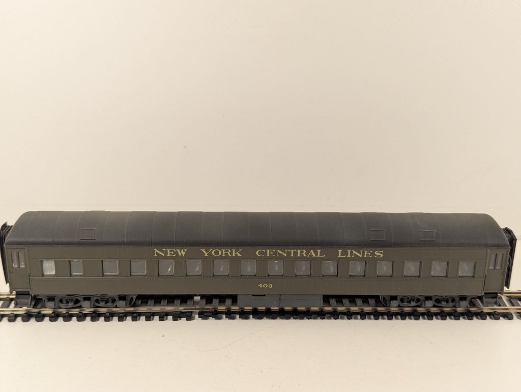 Athearn 1882 New York Central Standard Baggage Car  - Boxed - Missing Couplings