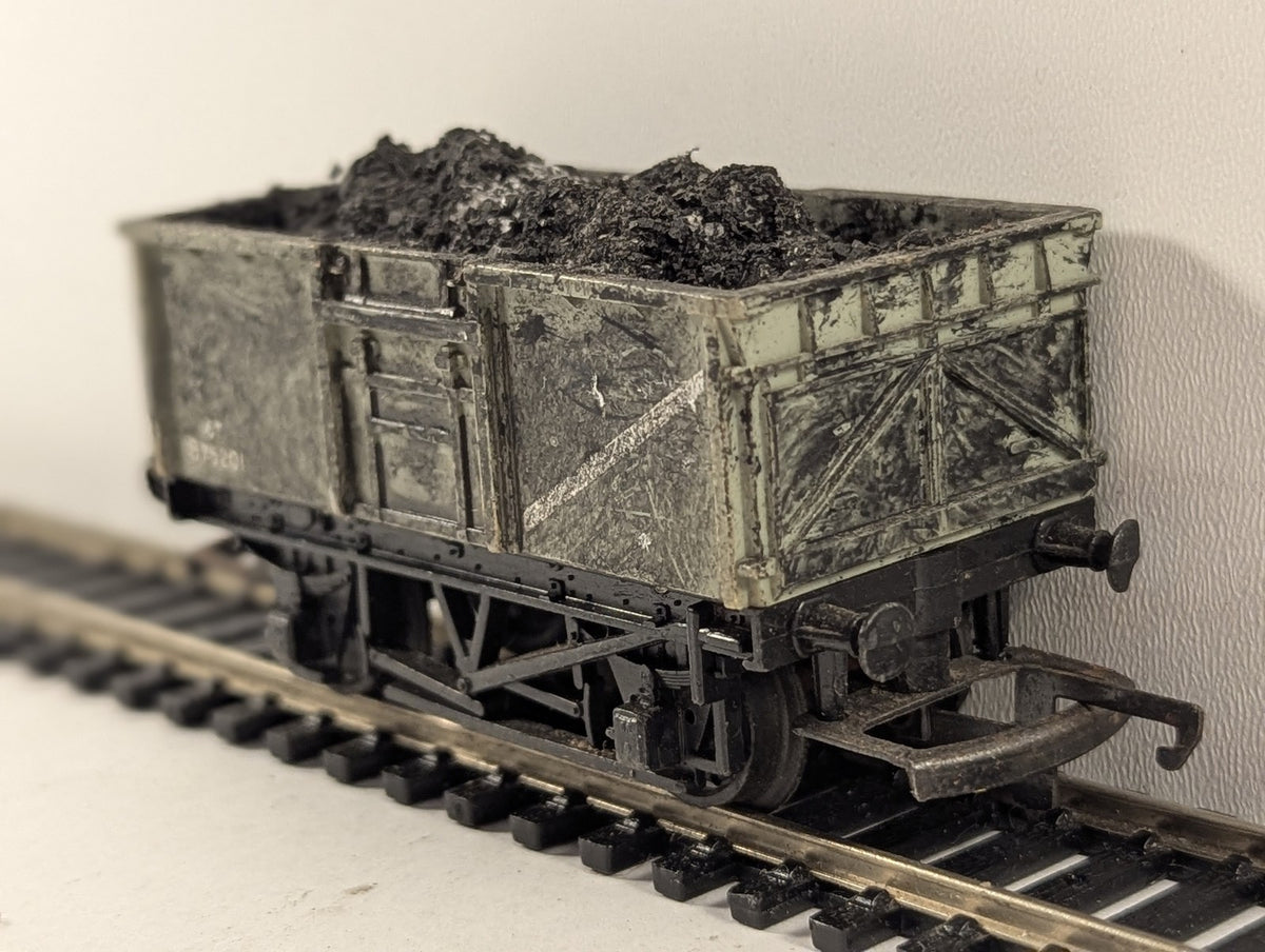 Tri-ang OO Gauge 16 Ton Mineral Wagon Goods Wagon B75201 BR Grey