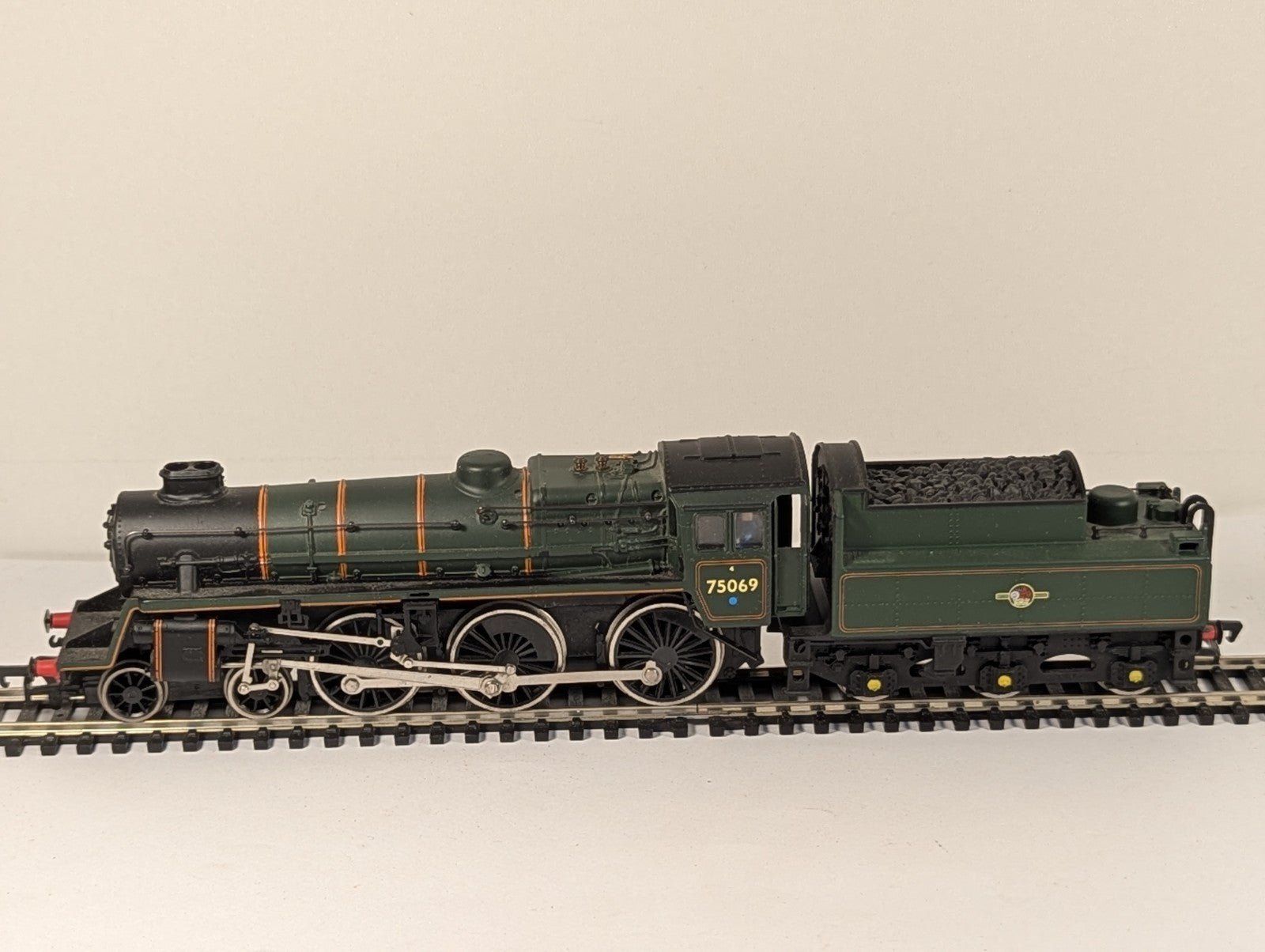 Bachmann Branchline 31-106 OO Gauge BR Standard Class 4MT 4-6-0