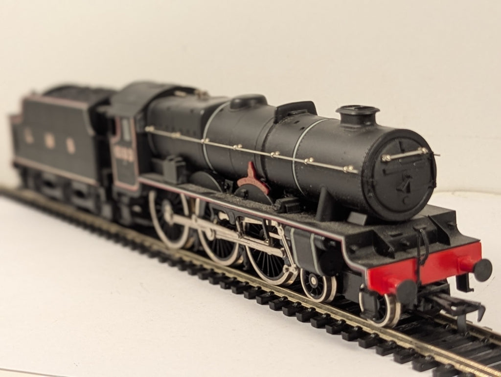 Arirfix OO Gauge Royal Scot Class 'Royal Scots Fusilier' Locomotive