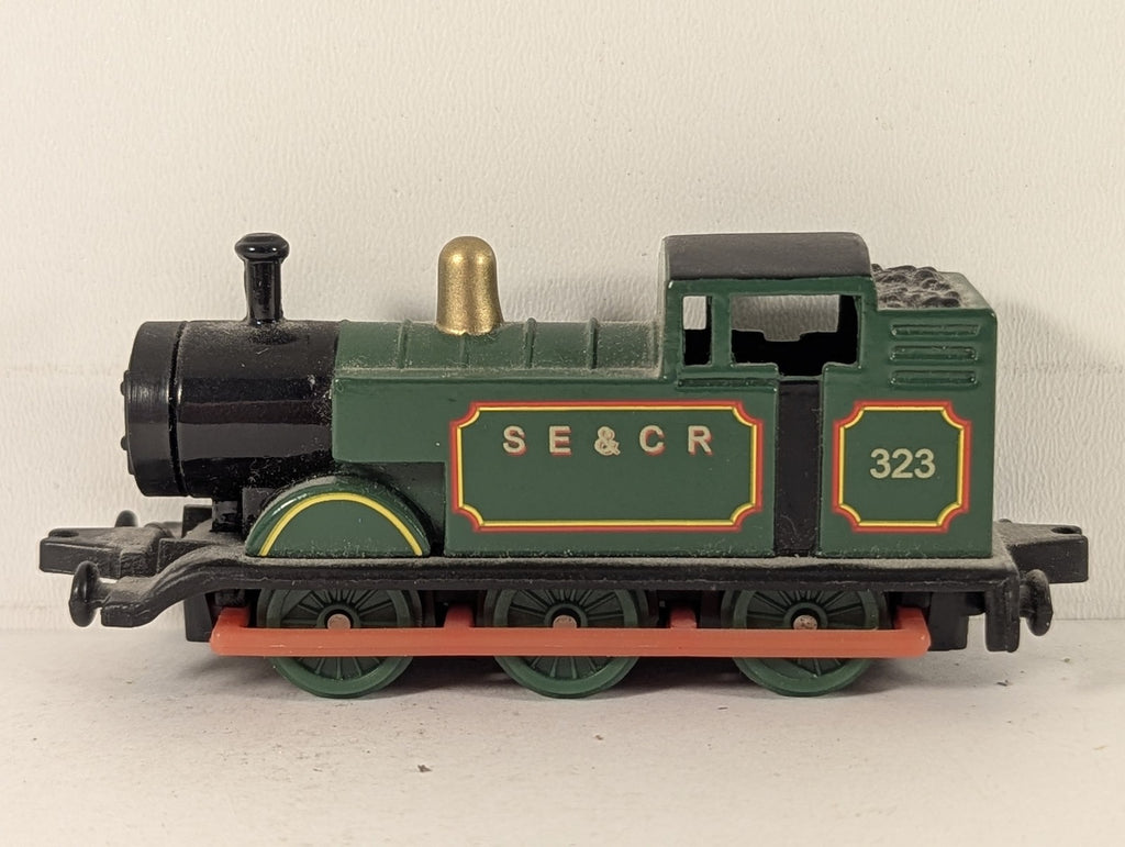 Ertl Bluebell Die-cast Locomotive 323 SE&CR Green