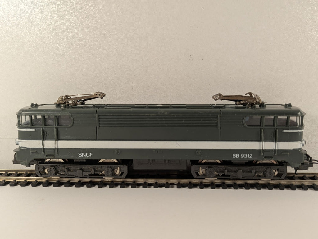 Lima HO Gauge SNCF Class BB 9300 Electric Locomotive BB 9312 SNCF Green