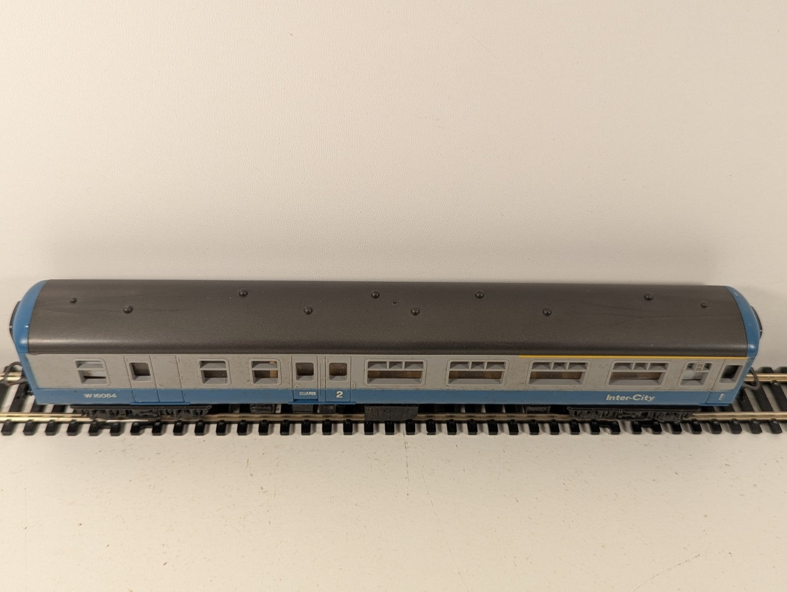 Lima HO Gauge BR Mk1 Brake Coach Blue & Grey