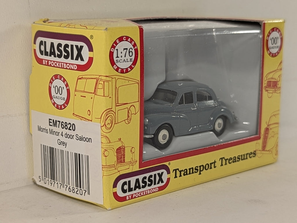 Classix 1:76 Scale / OO Gauge Morris Minor 4-Door Saloon Road Vehicle Grey