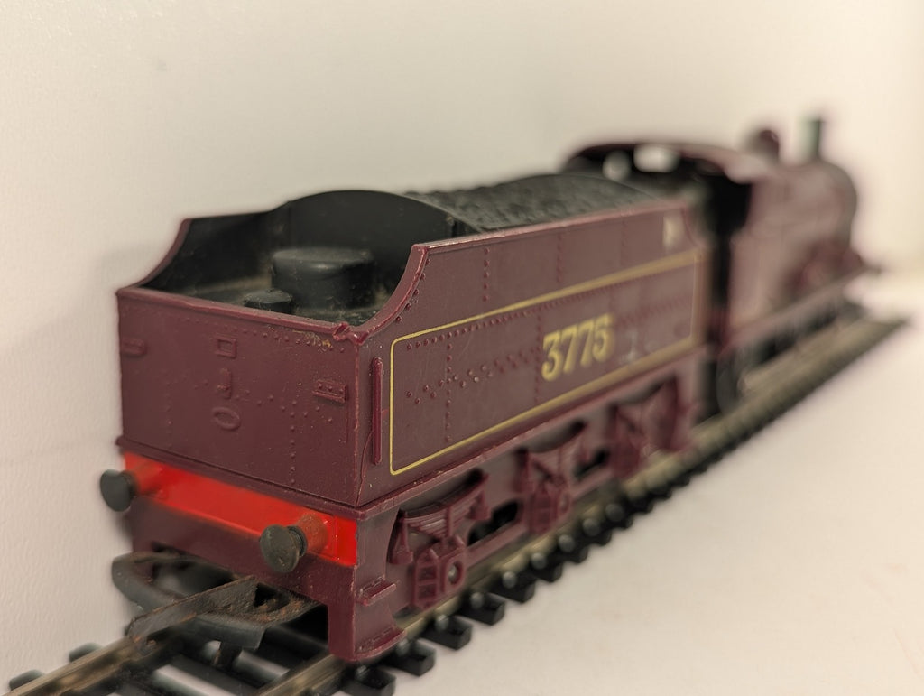 Tri-ang OO Gauge LMS Fowler Class 3F 0-6-0 Steam Locomotive 3775 LMS Maroon R251