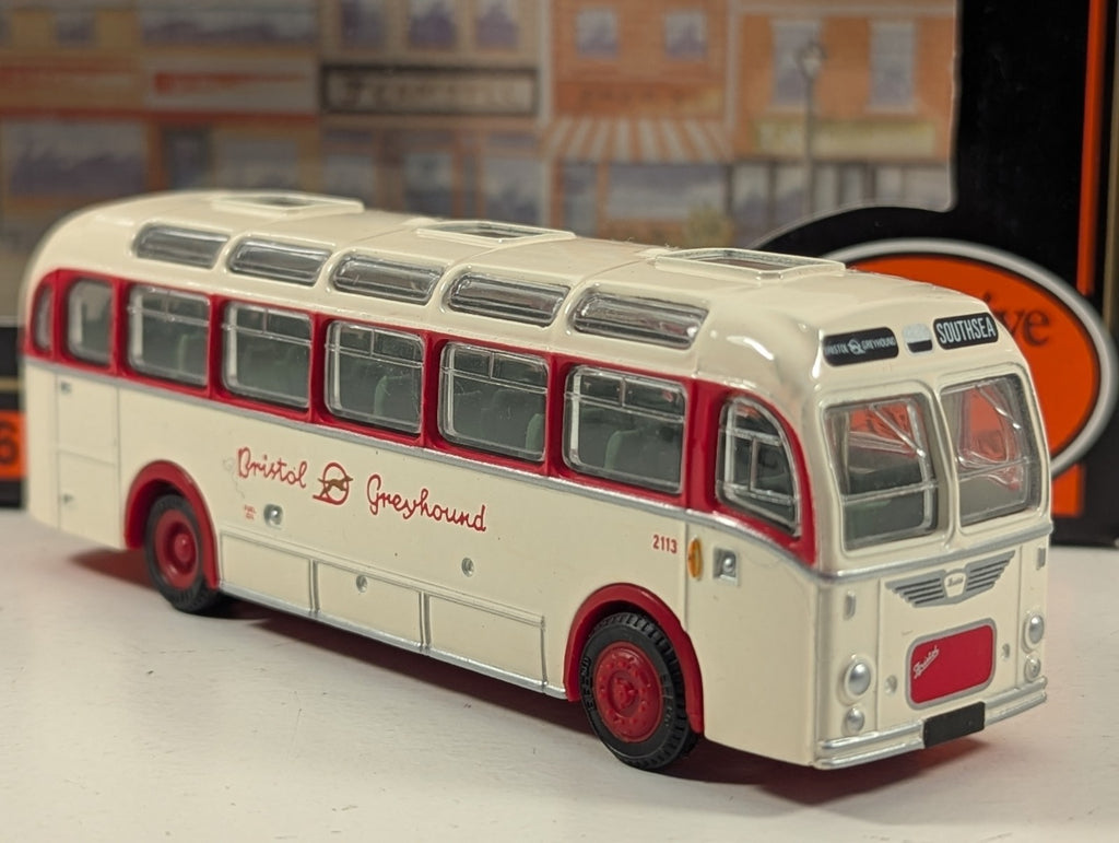 Exclusive First Editions 16201 OO Gauge Bristol MW BristolGreyhoundCoach - Boxed
