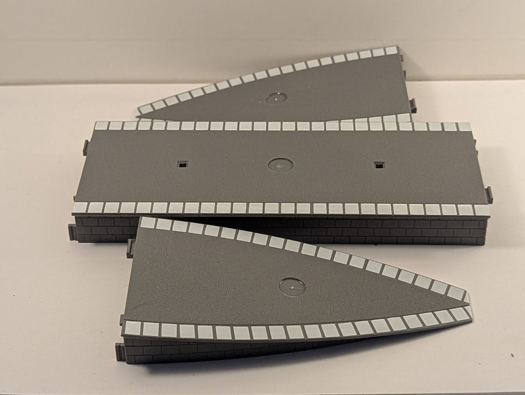 Hornby OO Gauge Station Platform Sections 1 Straight 2 Ramps