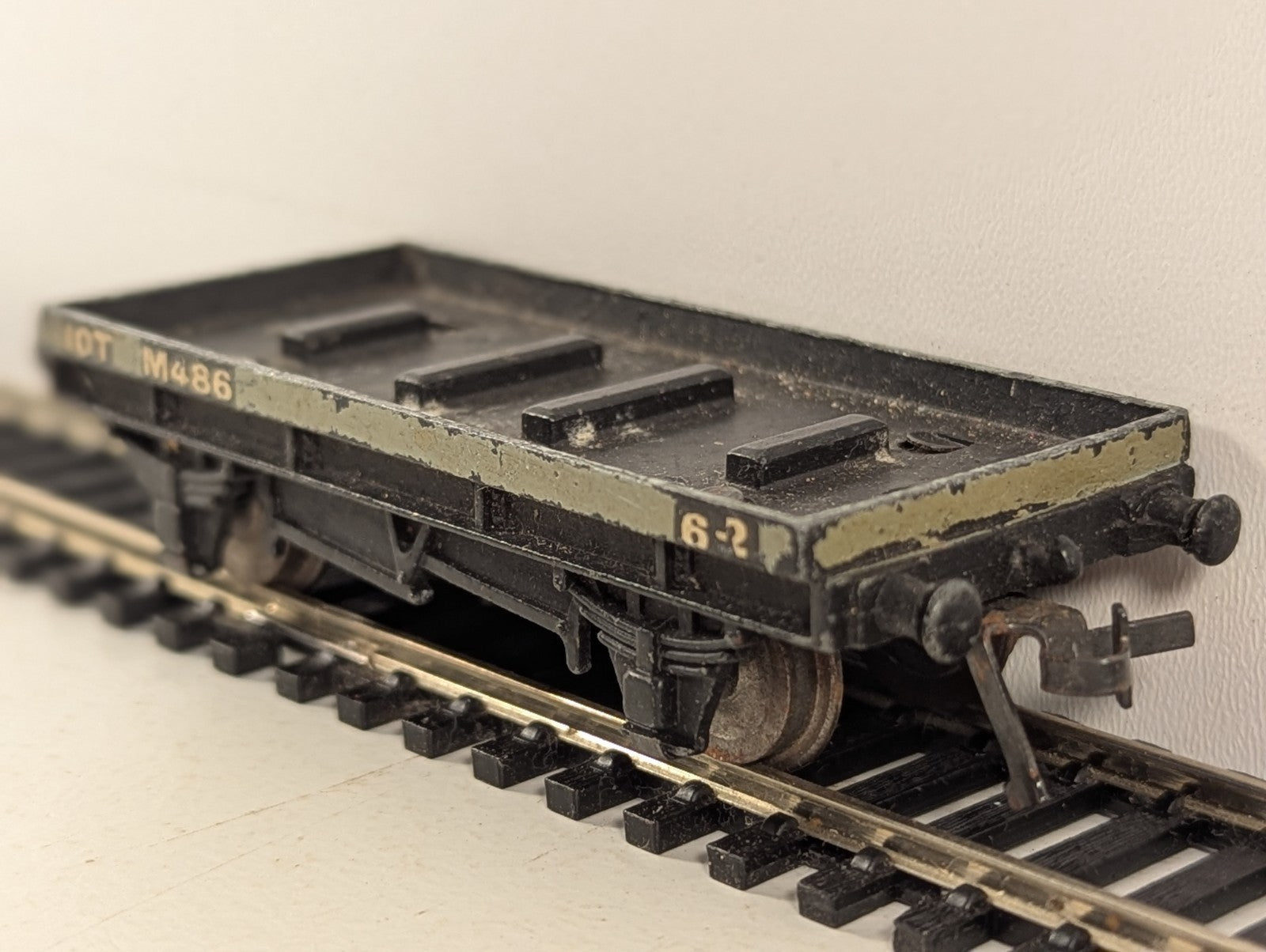 Hornby Dublo OO Gauge Low Sided Wagon Goods Wagon M486 BR Grey D1