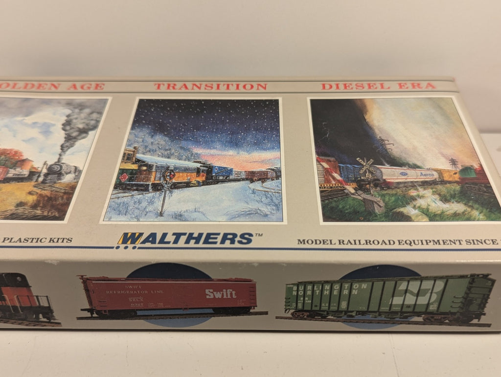 Walthers HO Carnation Milk Reefer Freight Car Kit