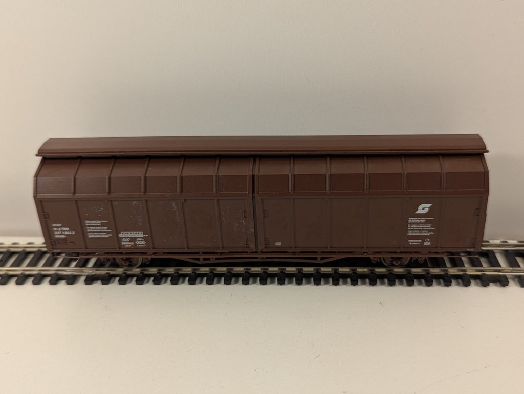 Roco H0 Sliding Wall Wagon DB Freight – Missing Buffers