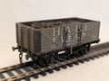 Airfix OO Gauge 7 Plank Wagon Hale Fuels Goods Wagon 241 Hale Fuels
