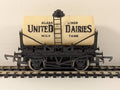 Tri-ang OO Gauge United Dairies Milk Tank Wagon Goods Wagon R127