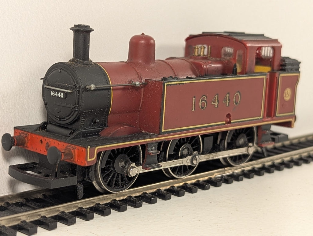 Hornby R052 LMS 3F Jinty 0-6-0T LMS Maroon