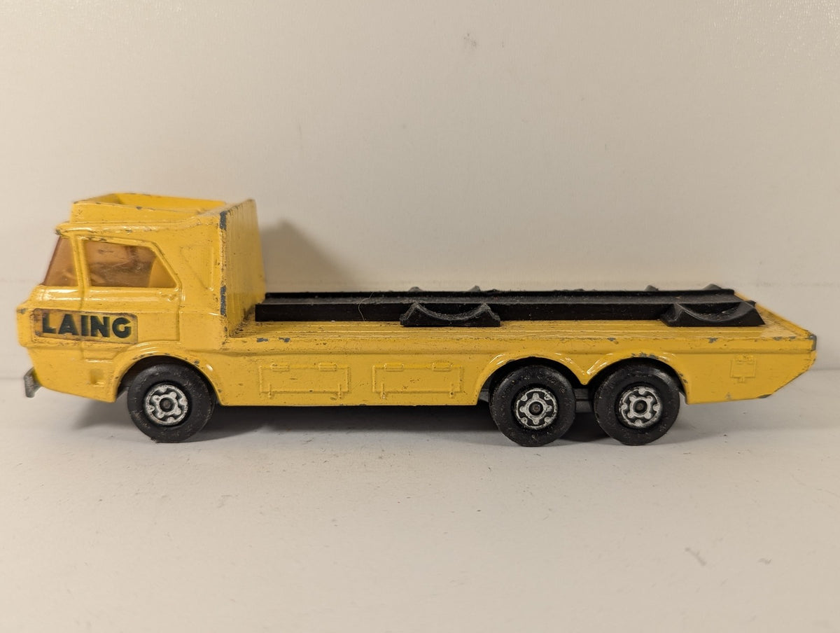 Matchbox Super Kings Construction Transporter Die-cast Model Truck Laing Yellow