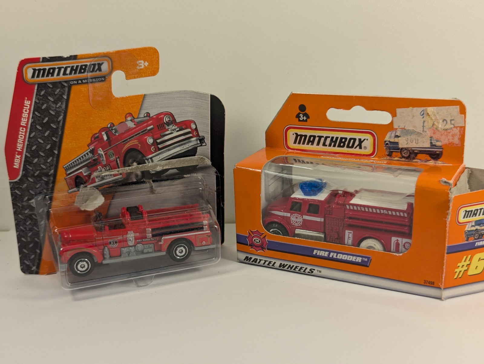 Matchbox Diecast Fire Flooder and MBX Station No 1 Fire Engine Pair