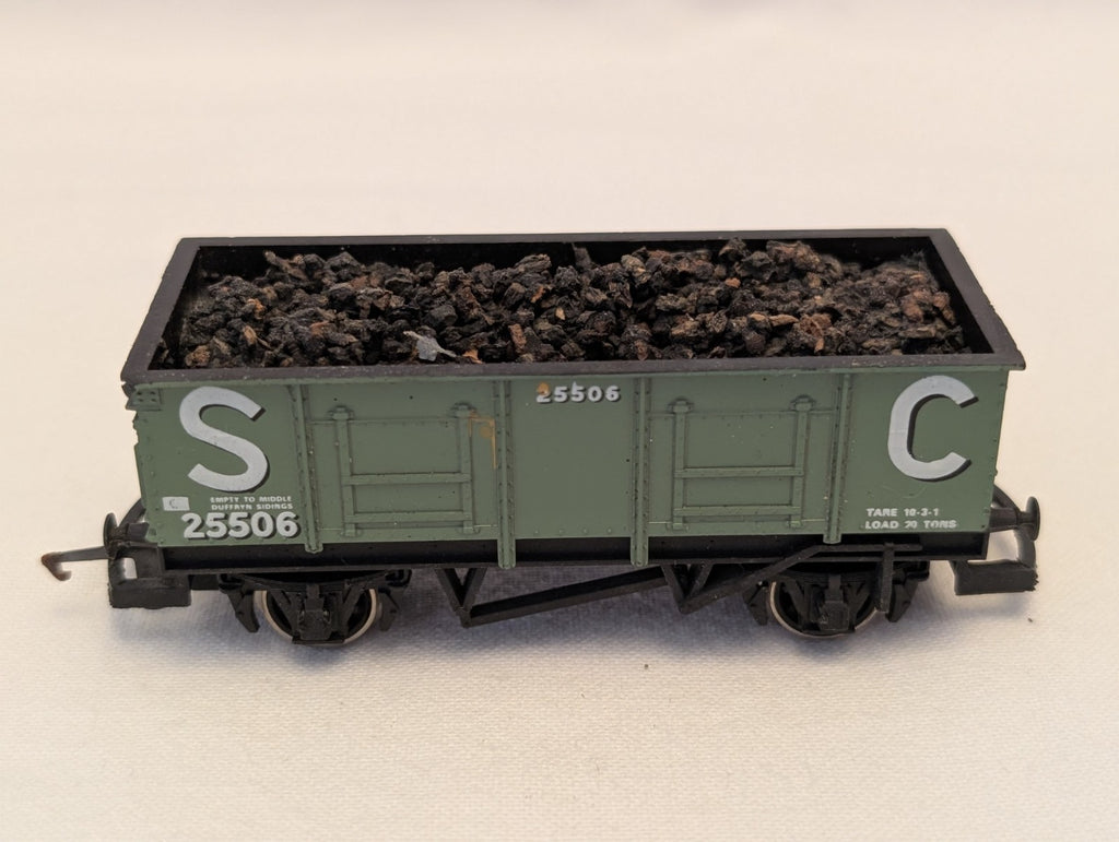 Hornby OO Gauge Stephenson Clarke 20 Ton Mineral Wagon Goods Wagon