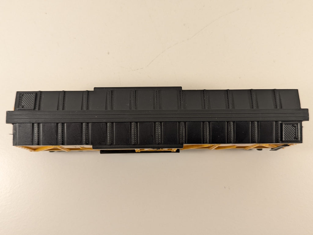 Tri-ang OO Gauge Transcontinental Stock Car TR742